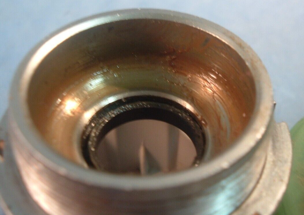 Shimano 600 EX 70x 119MM BB-6207 Road Bottom Bracket- NEW/NOS- Italian- NIB++