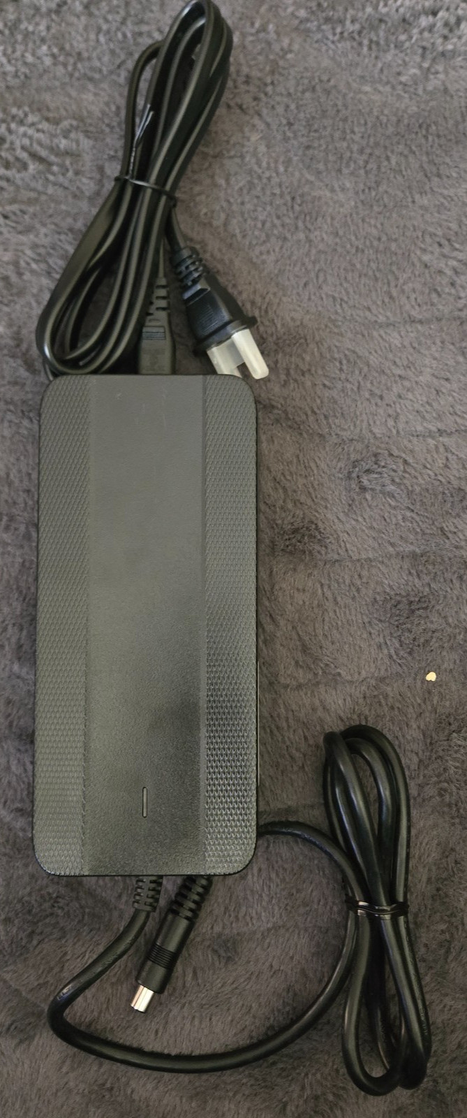 MDA li-ion charger model bc222360040