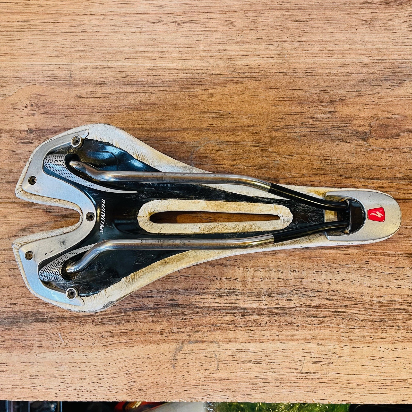 Specialized Avatar Body Geometry 130 Saddle Hollow Titanium White Synthetic