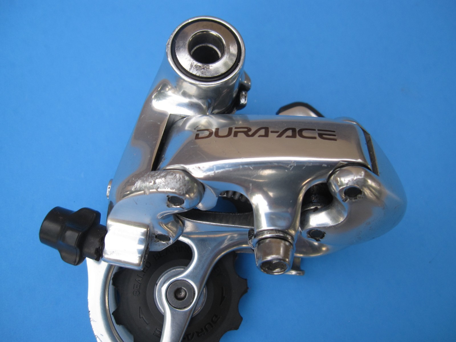 Shimano Dura-Ace rear derailleur, RD-7700, short cage, 9-speed