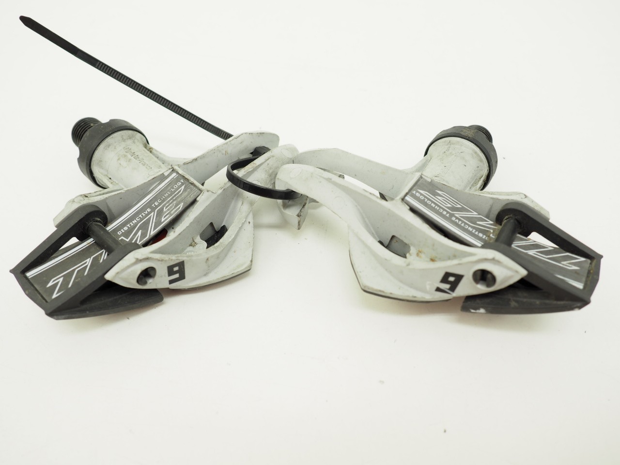 Time Xpresso 6 Grey/Black Road Bicycle Clipless Pedals iClic Stainless Steel