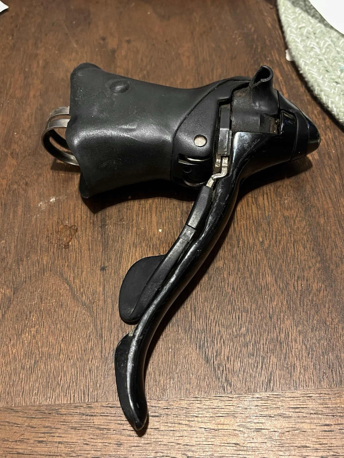 Shimano 105, 5510 ST-5510 Left/Front Triple STI Shifter Lever in Black