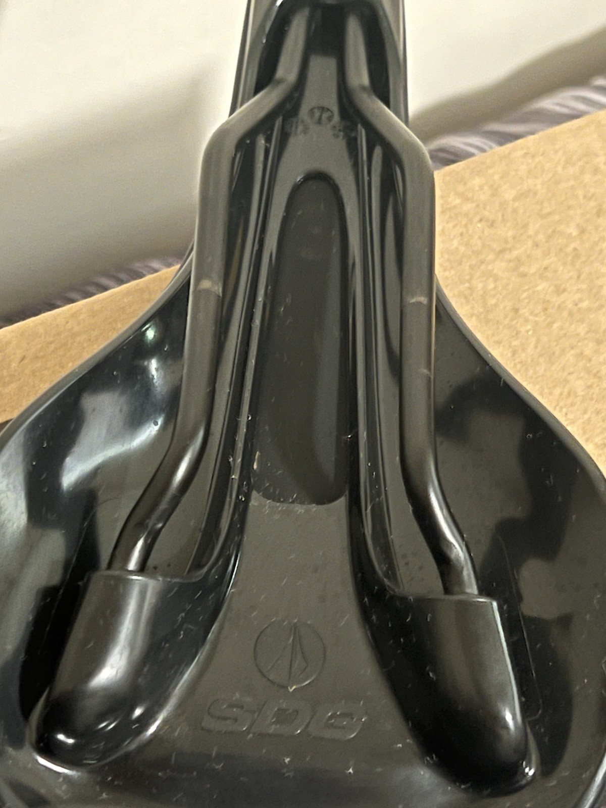 SDG Bel-Air V3 260 x 135 mm Lux-Alloy Black with Tan Base Bicycle Saddle Seat