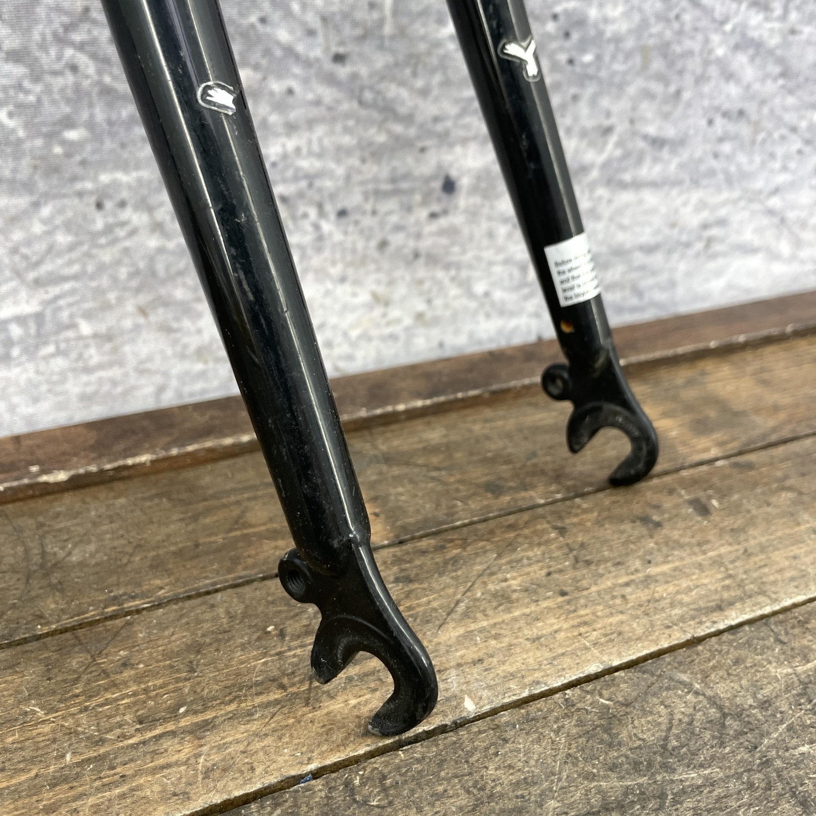 Surly 700c Fork 1 1/8 Threadless Mid-Fork V-Brake Canti QR Steel Black Gravel
