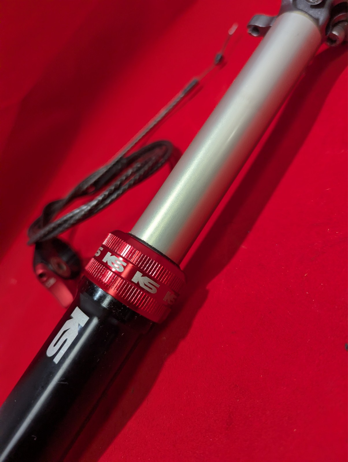 Kind Shock KS I900-r 31.6 With Cable And Remote Dropper Seatpost Travel