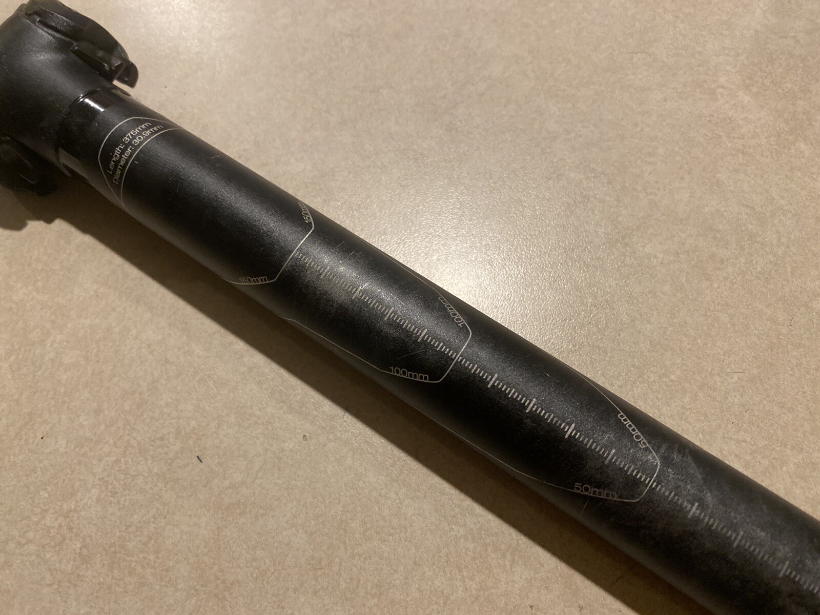 Giant Contact SL Seat Post 30.9mm x 231mm – Used Black