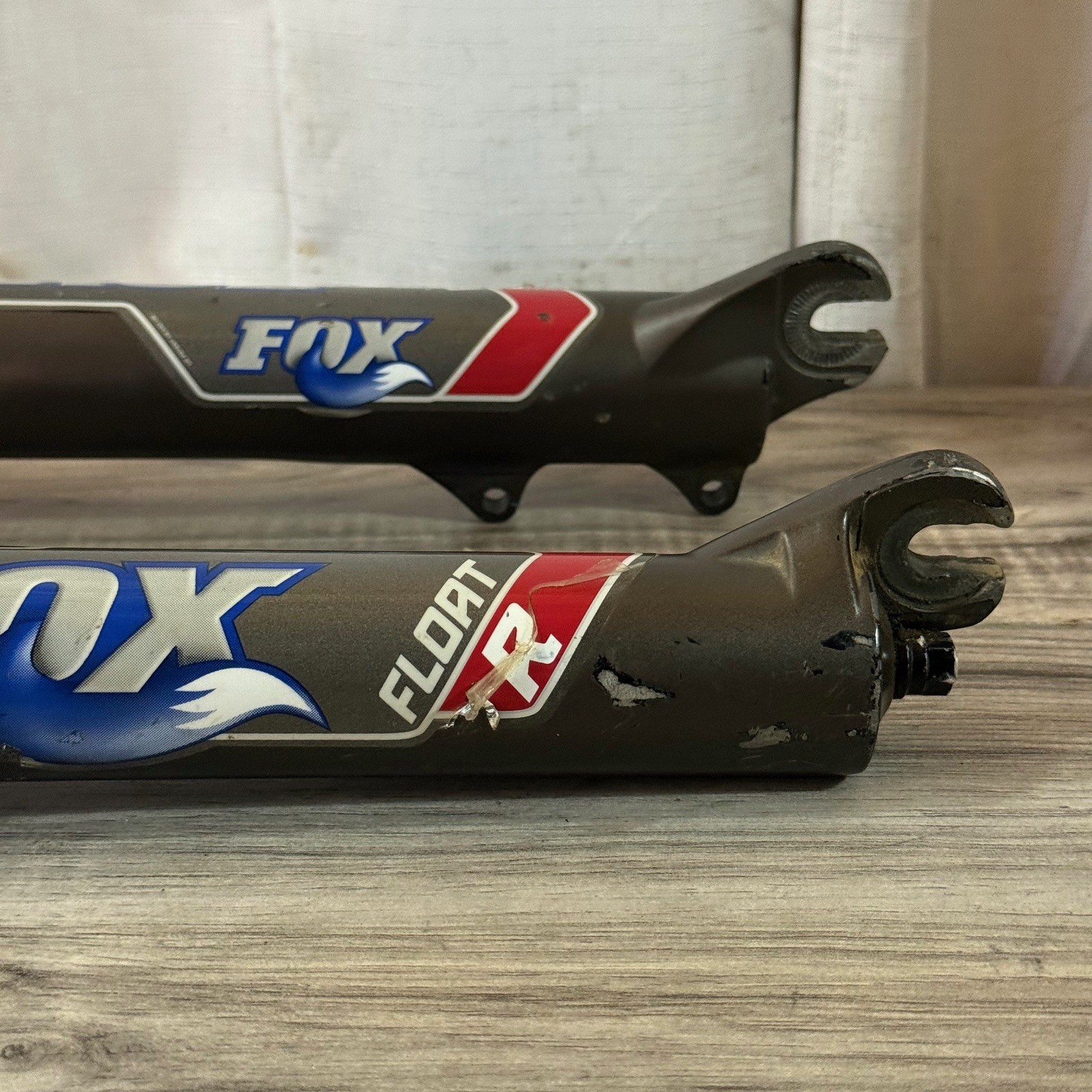 Fox 32 Float R Fork 26 200mm 1 1/8 Straight Non-Taper 182mm QR Disc
