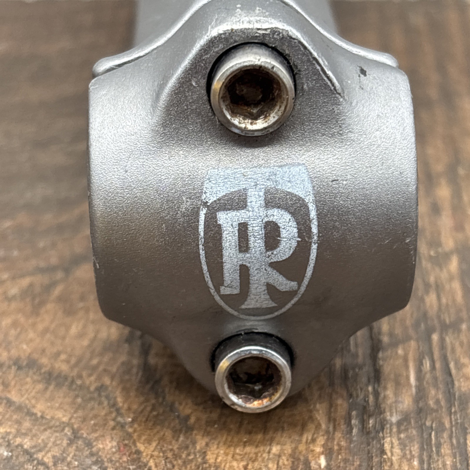 Ritchey Threadless MTB Stem 105mm 1 1/8 5 Degree 25.4 Satin Gray