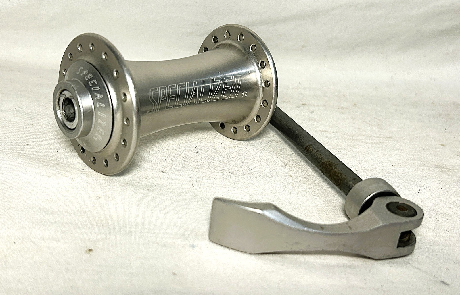 Vintage Specialized front hub w/ 9mm axle 32h mountain bike 26″ mtb race 100mm