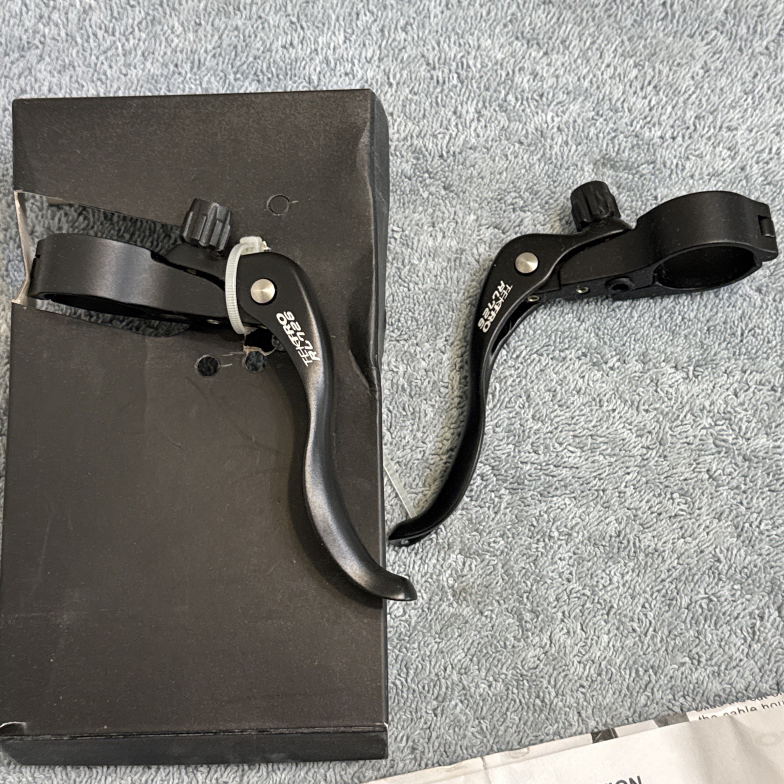 Tektro RL726 Cross Levers – 26mm Clamp Diameter, Pair, Gloss Black [ftl]