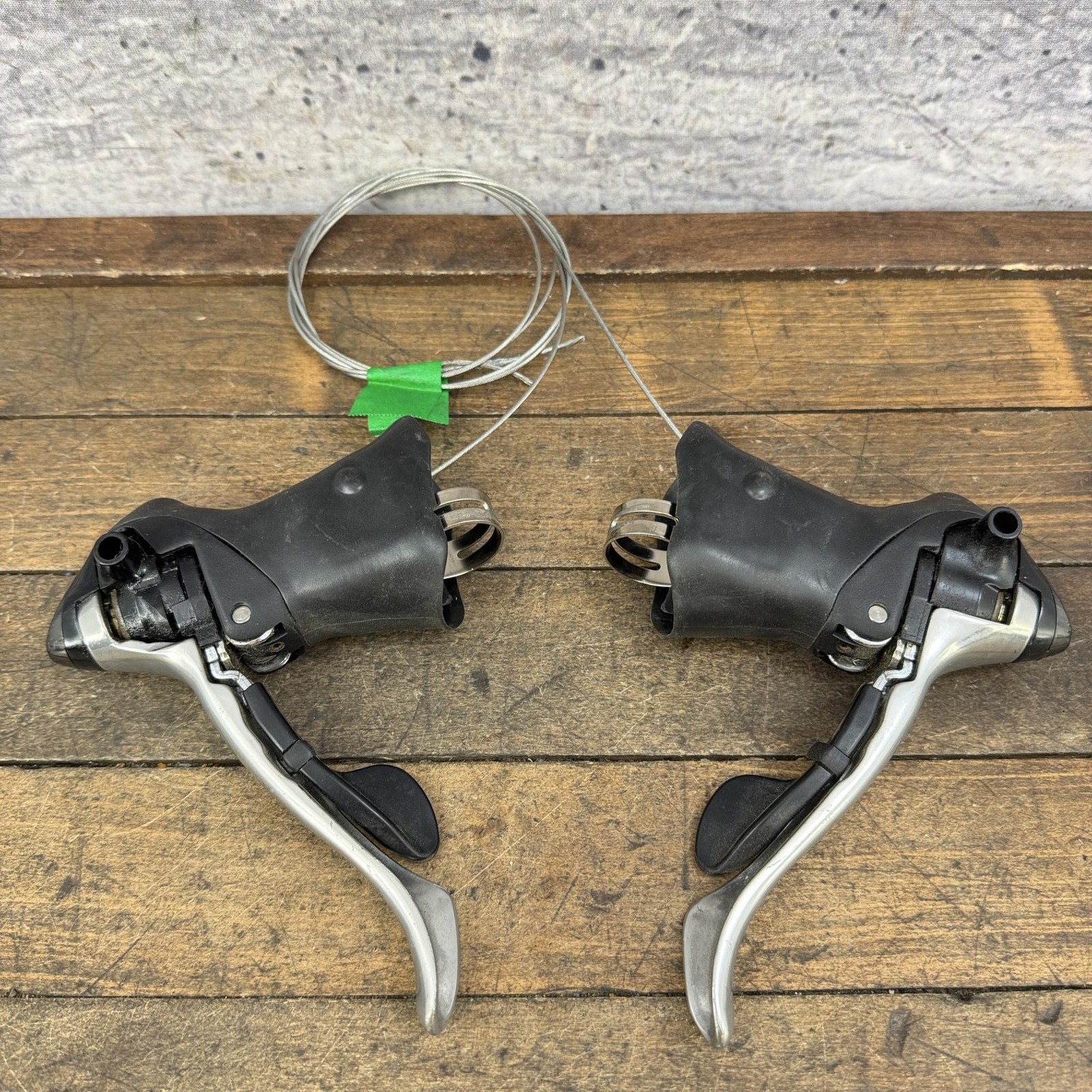 Shimano 105 ST-5510 STI Shifter Lever Set Road 9s Silver Shift BRifter Vintage