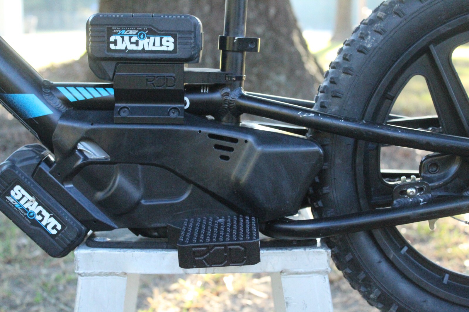 Stacyc 12e/16e Hardened Wide Foot Pegs RJD Standard Grip Set