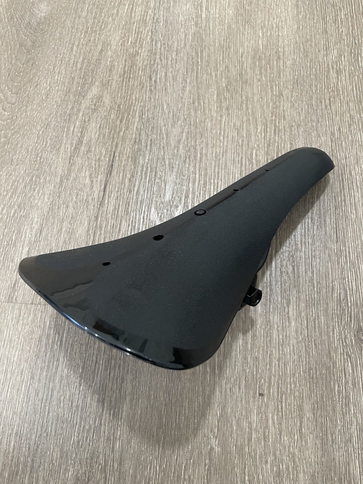 Old School BMX Hard Shell Black Seat for GT DYNO KASHIMAX Reproduction Saddle