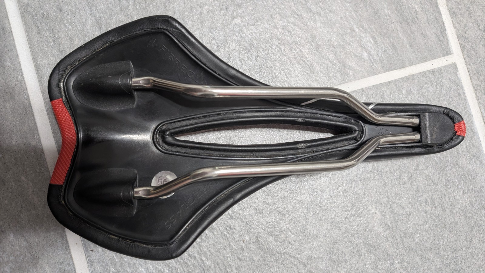Selle Italia SL Road Bike Cutaway Saddle/Seat Metal Black Red 131mm
