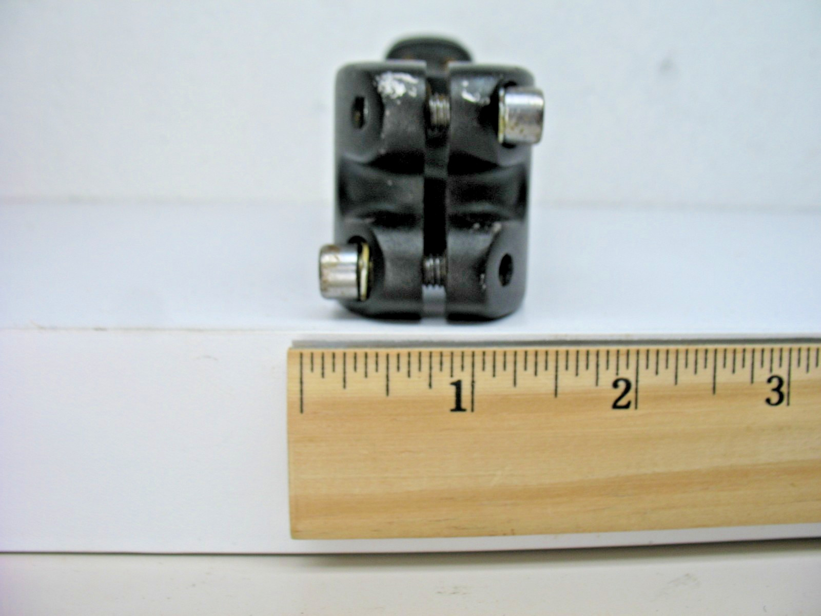 Easton EA30 Black Aluminum Threadless Stem 105mm 6° 31.8 1-1/8″ – USED