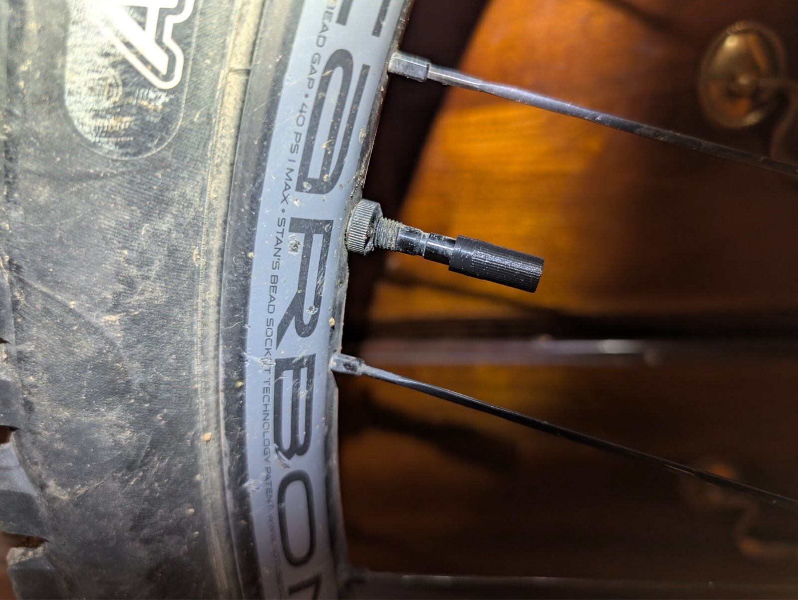 Pack of 6: Reserve Wheels – Fillmore Valve Caps – Stealth Black