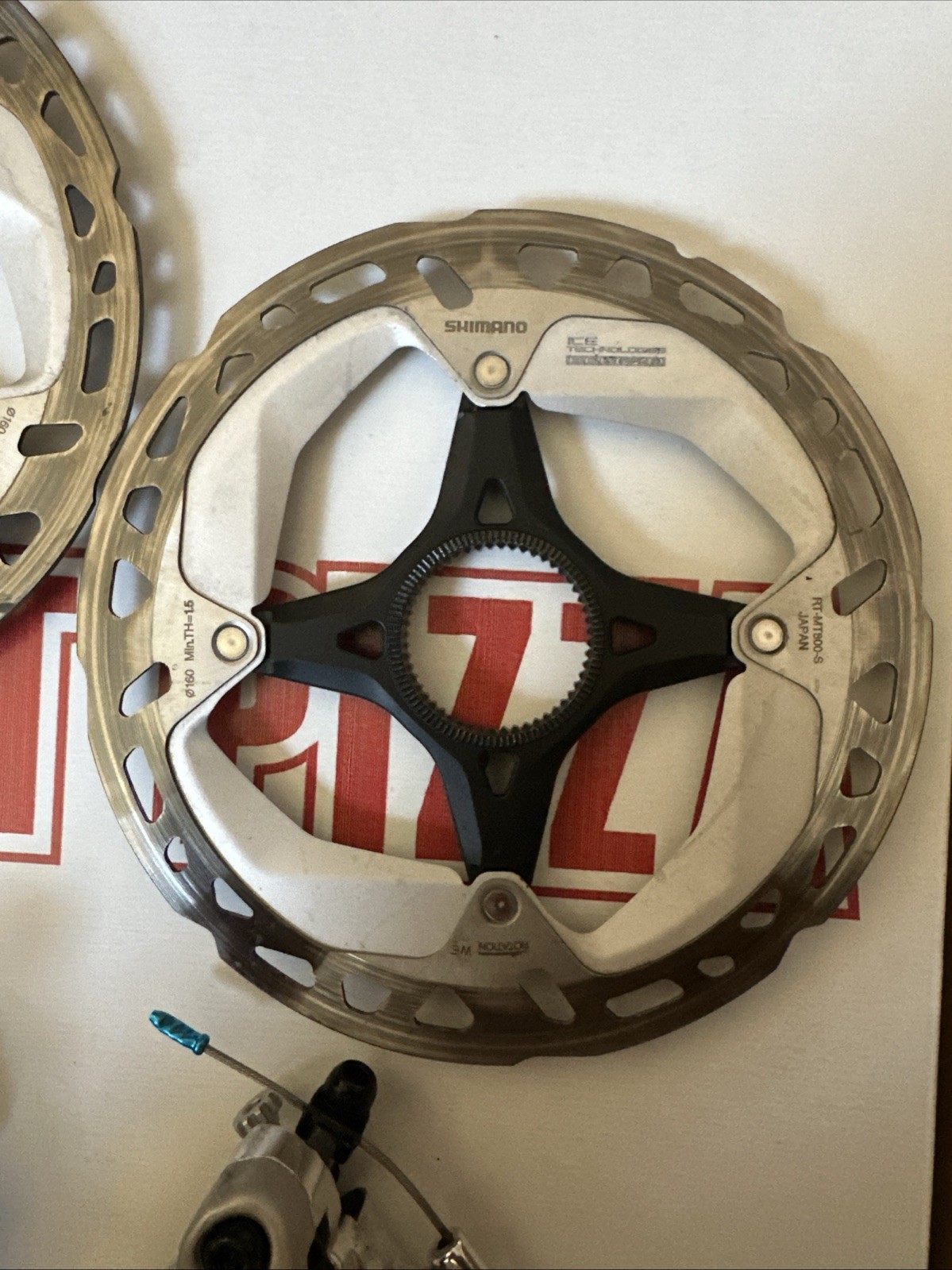 Pre Owned Yokozuna Motoko Flat Mount Disc Brake Set With Shimano Ice Tech Rotors
