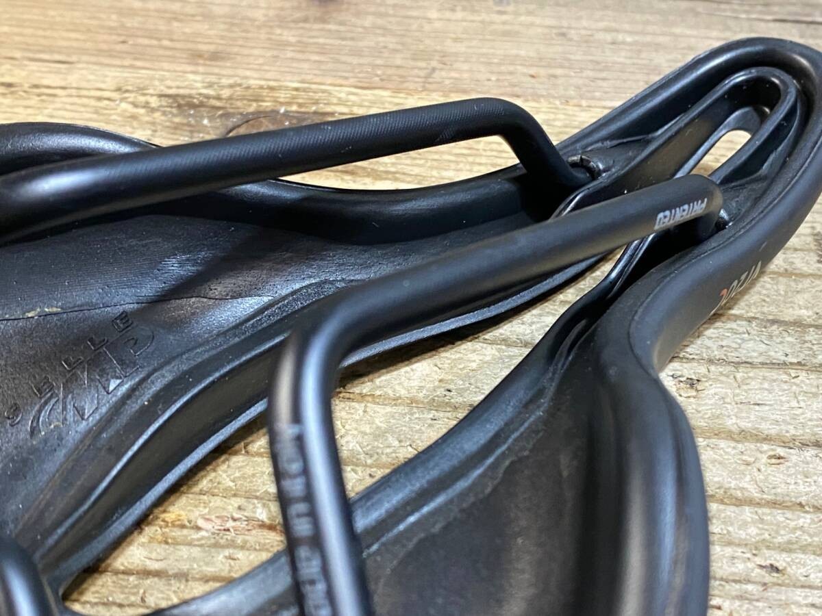 SELLE SMP VT 20C Saddle Black Short nose design 274g Compact premium price