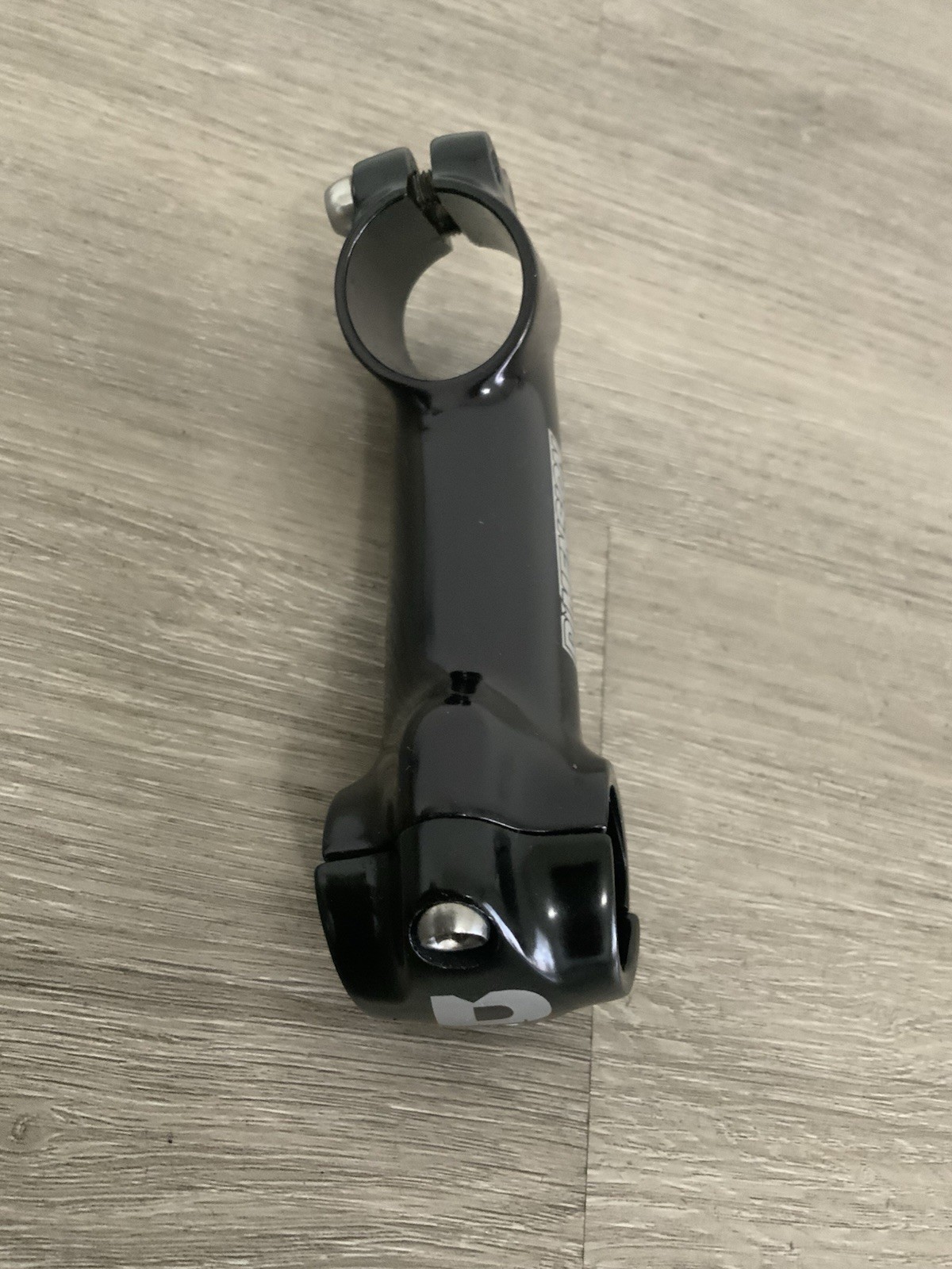 DIMENSION RISER THREADLESS STEM 90 MM 1 1/8 INCH CLAMP 25.4 MM 170 GRAMS