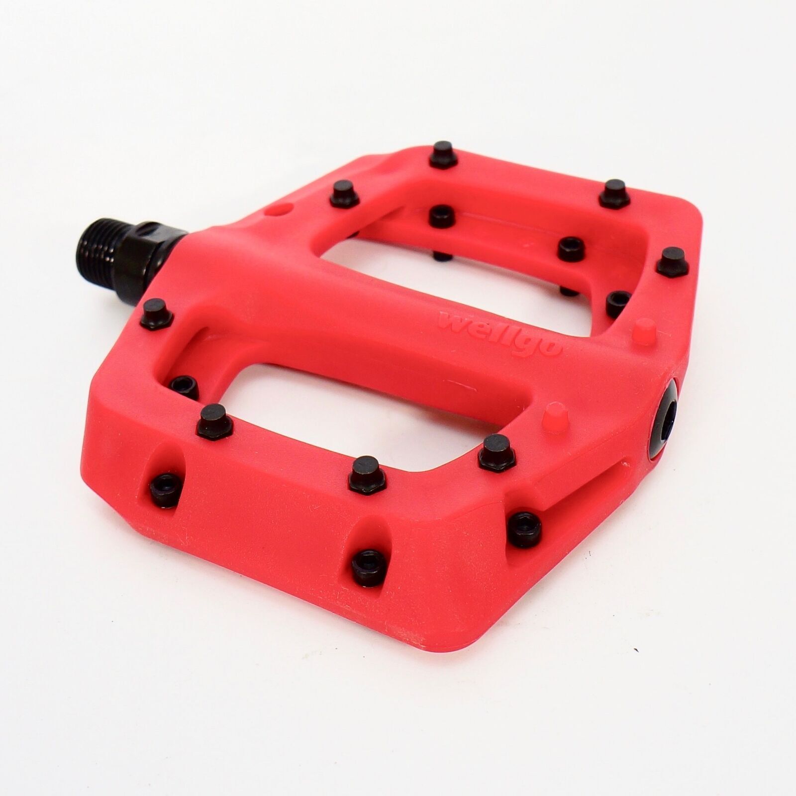 Wellgo Nylon Composite Flat Platform Pedals MTB BMX Bike 16-Pin Sealed 9/16″