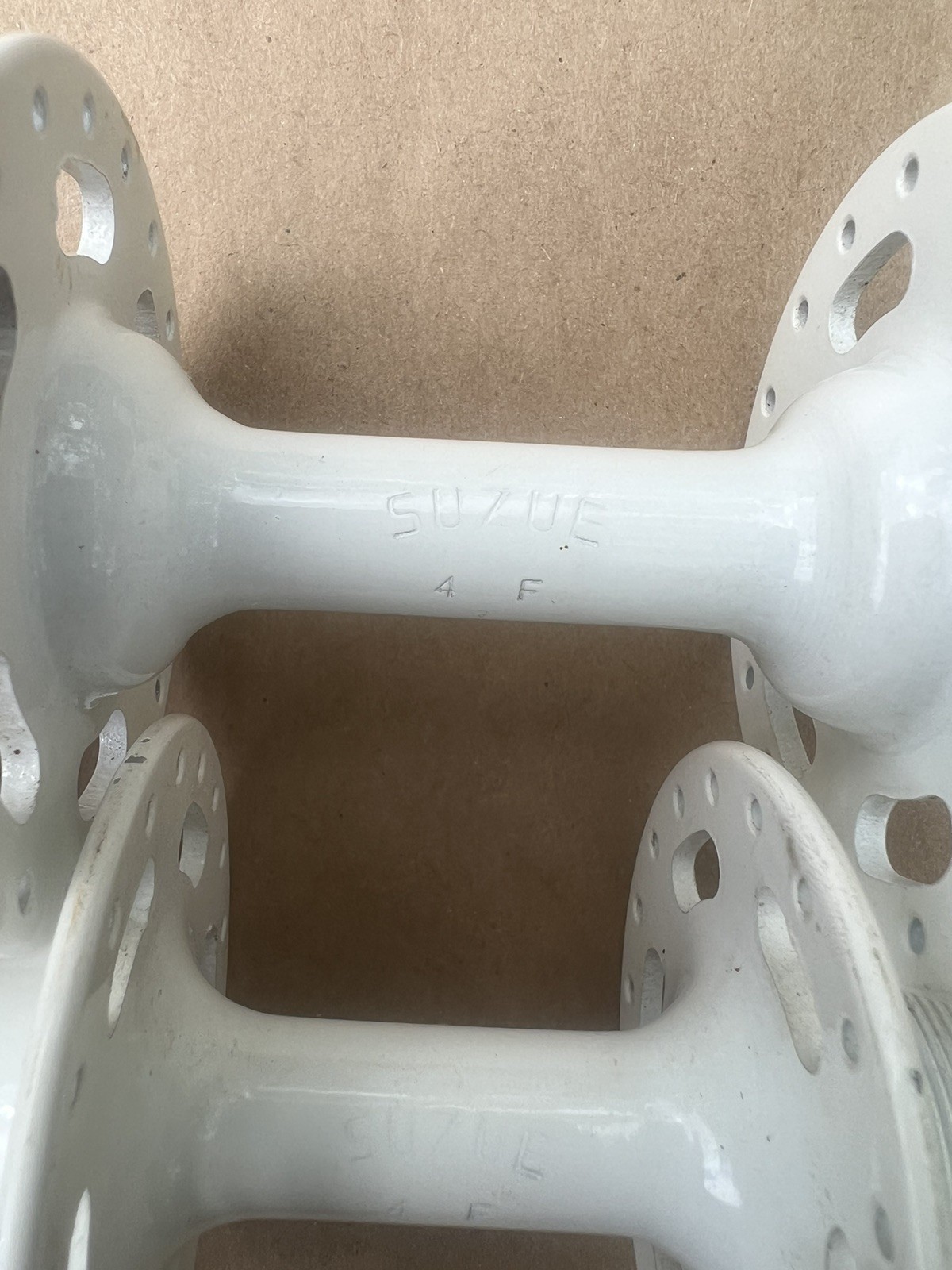 SUZUE BMX Hubs F/R White 36H Made in Japan NOS BMX New Old Stock