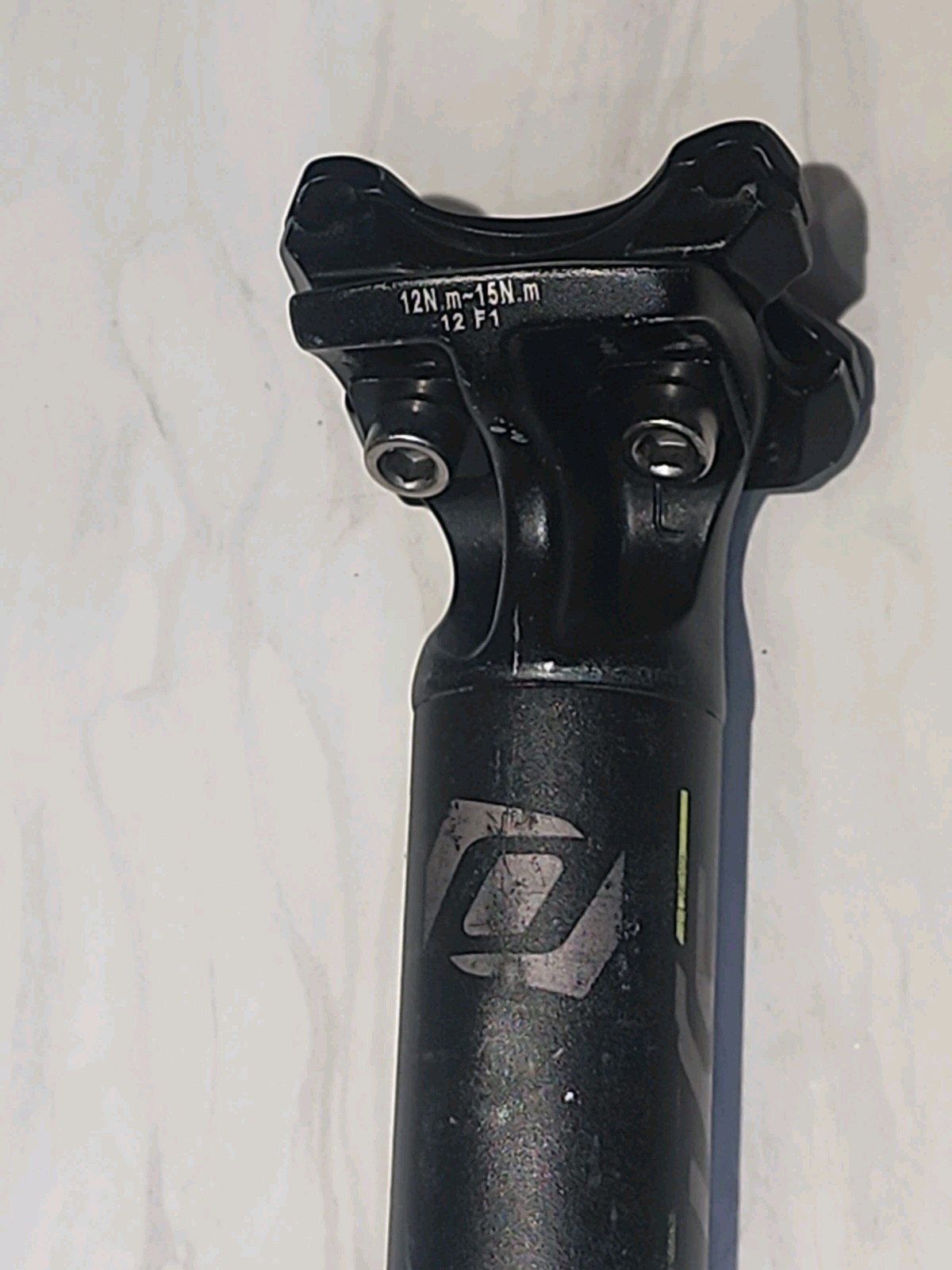 Syncros FL 2.5 Seat Post 31.6 mm x 400mm Black/Lime green or Yellow?