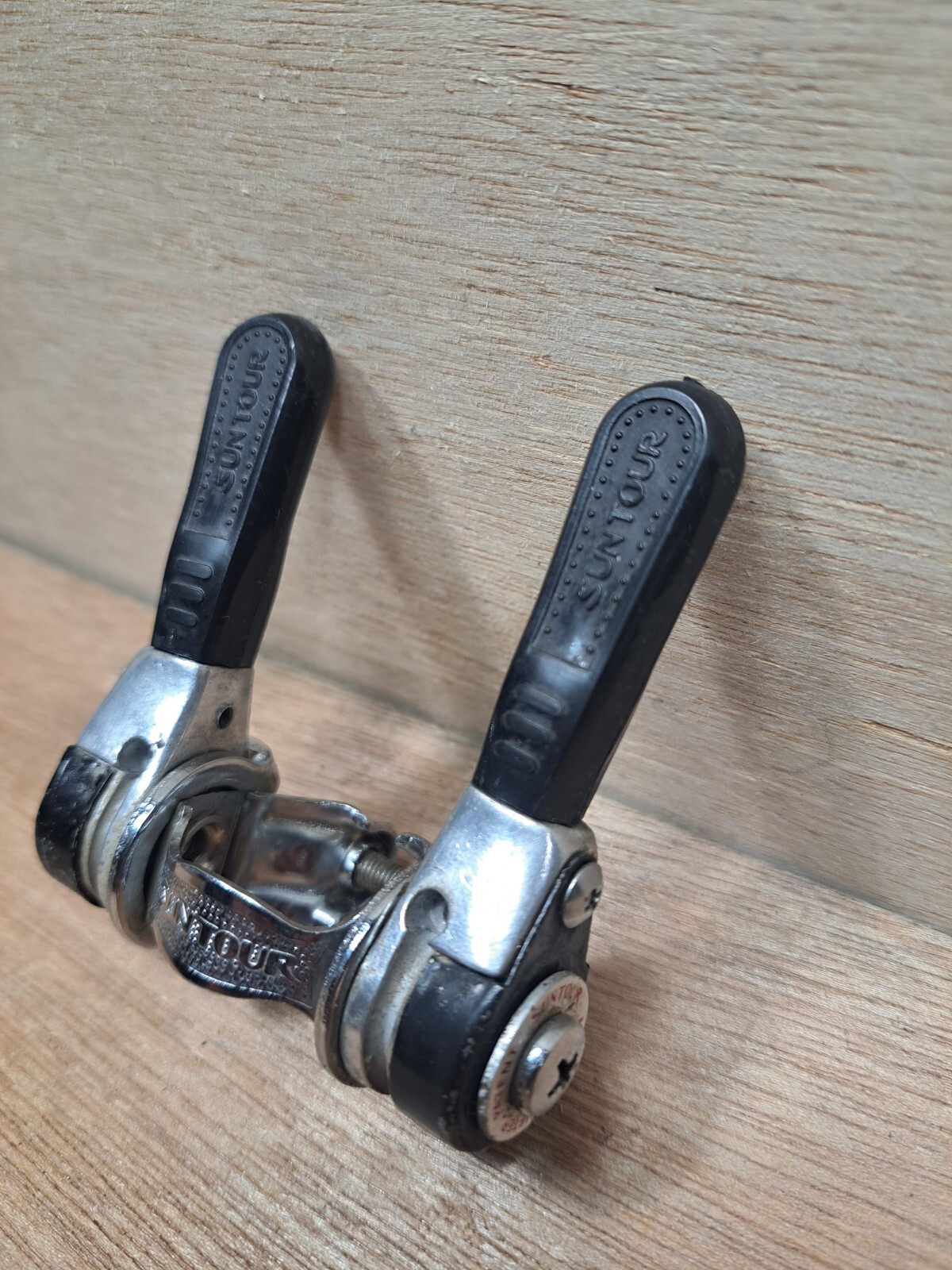 Suntour Mighty Ratchet Road Bike Down tube Shifters 28.6 mm Clamp