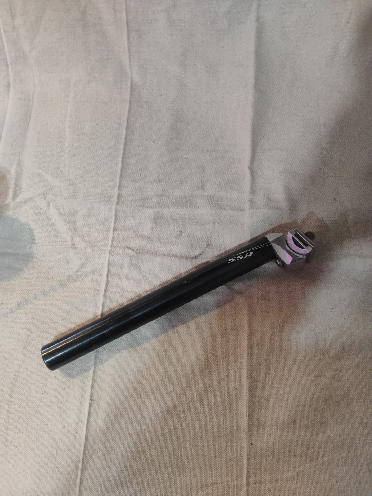 Bontrager SSR Seat Post Black 29.2mm Nice Condition