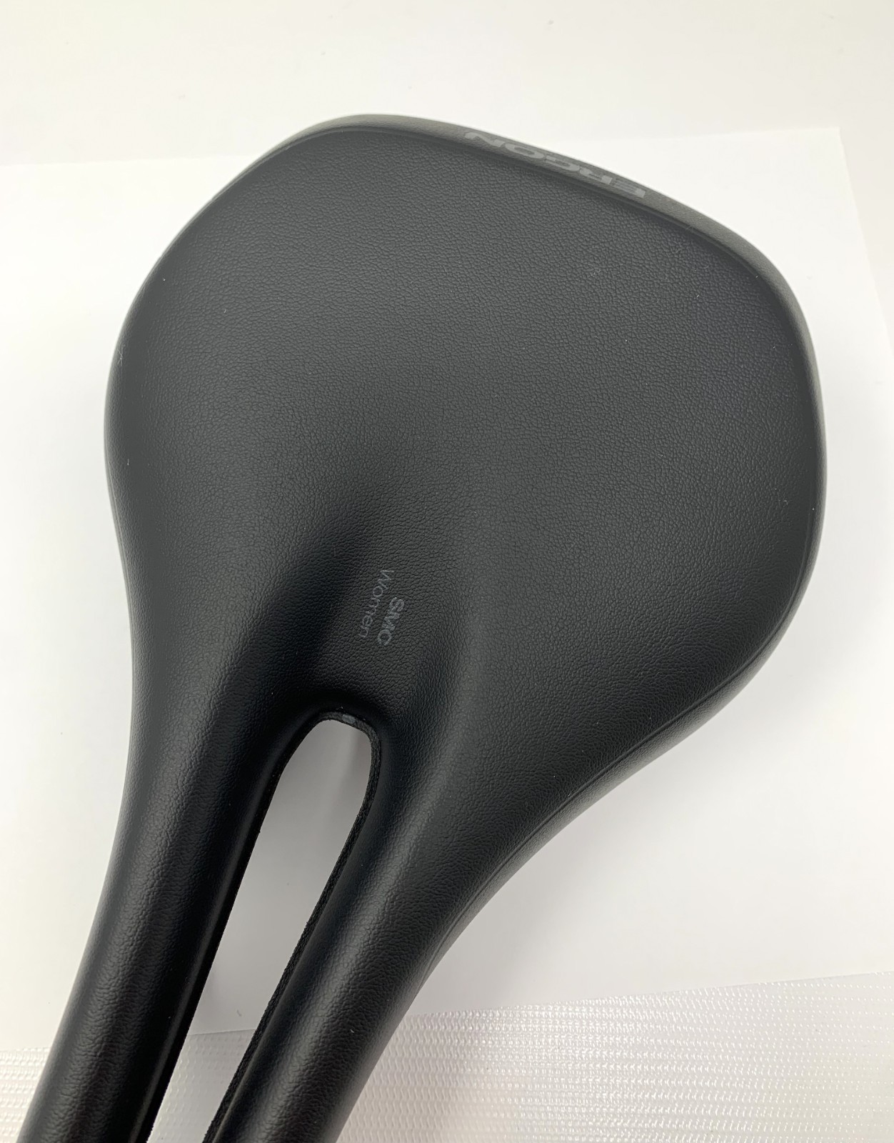 ERGON SMC Women’s Small / Medium Cromo Saddle – New Take Off