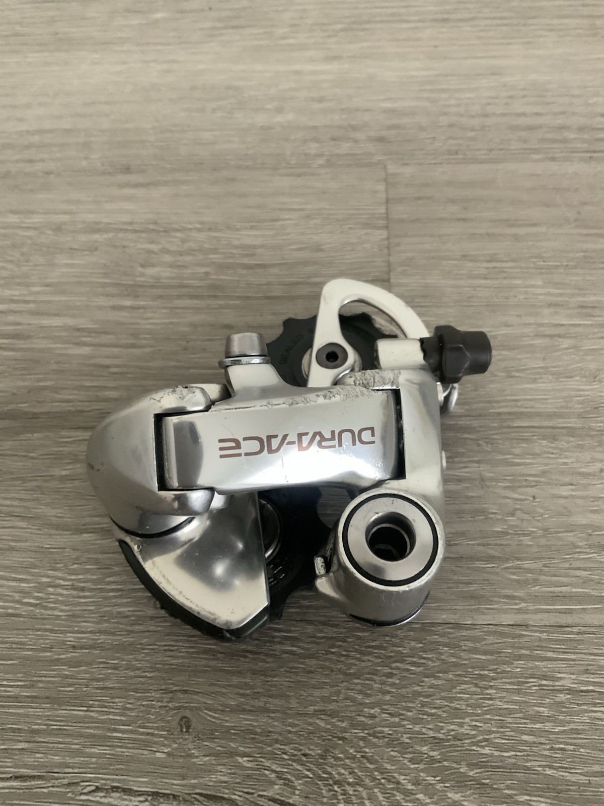 SHIMANO DURA ACE REAR DERAILLEUR 7700 10 OR 9 SPEED