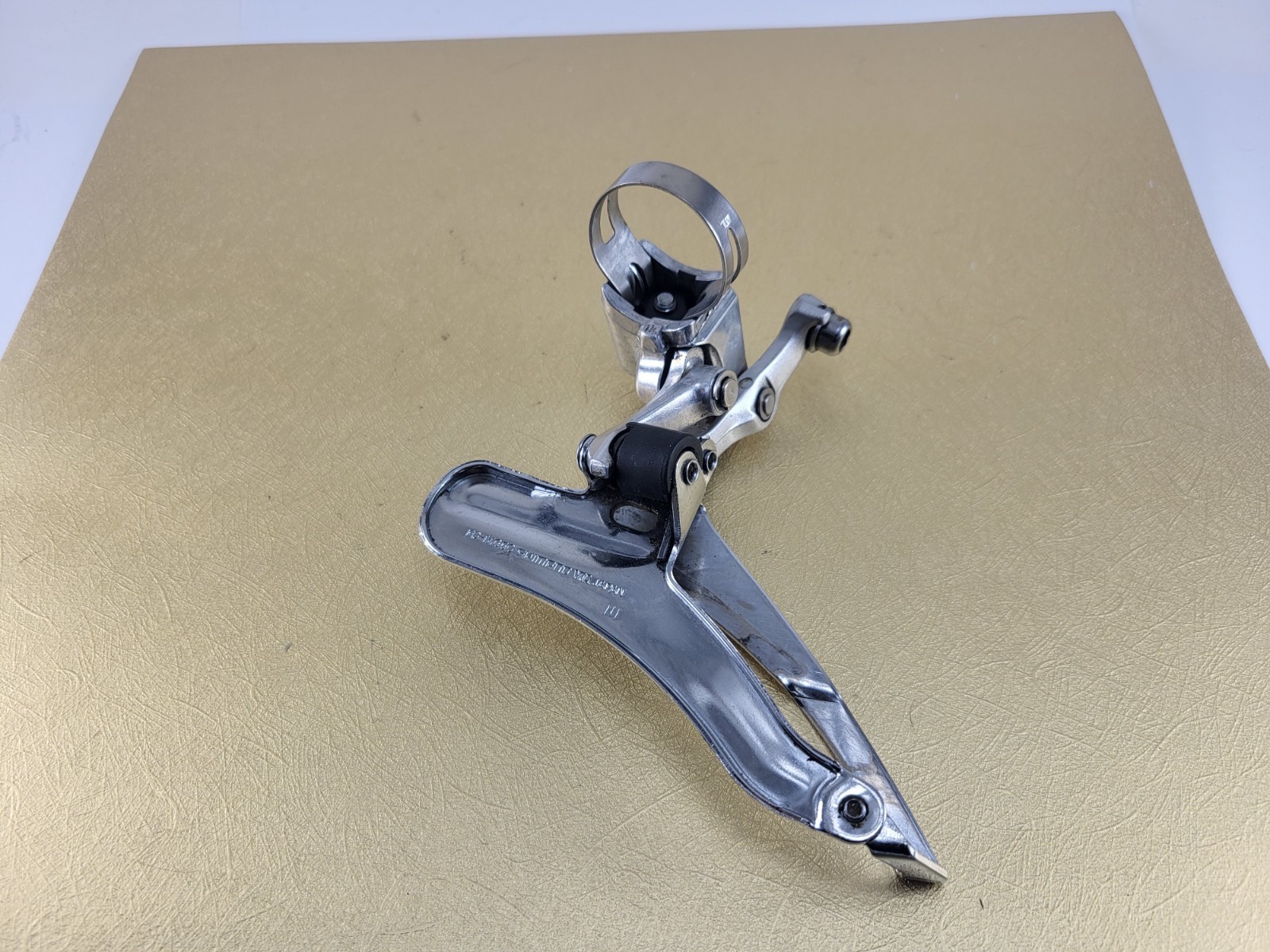 Shimano Deore DX front derailleurs band type for 28.6 nice condition bottom pull