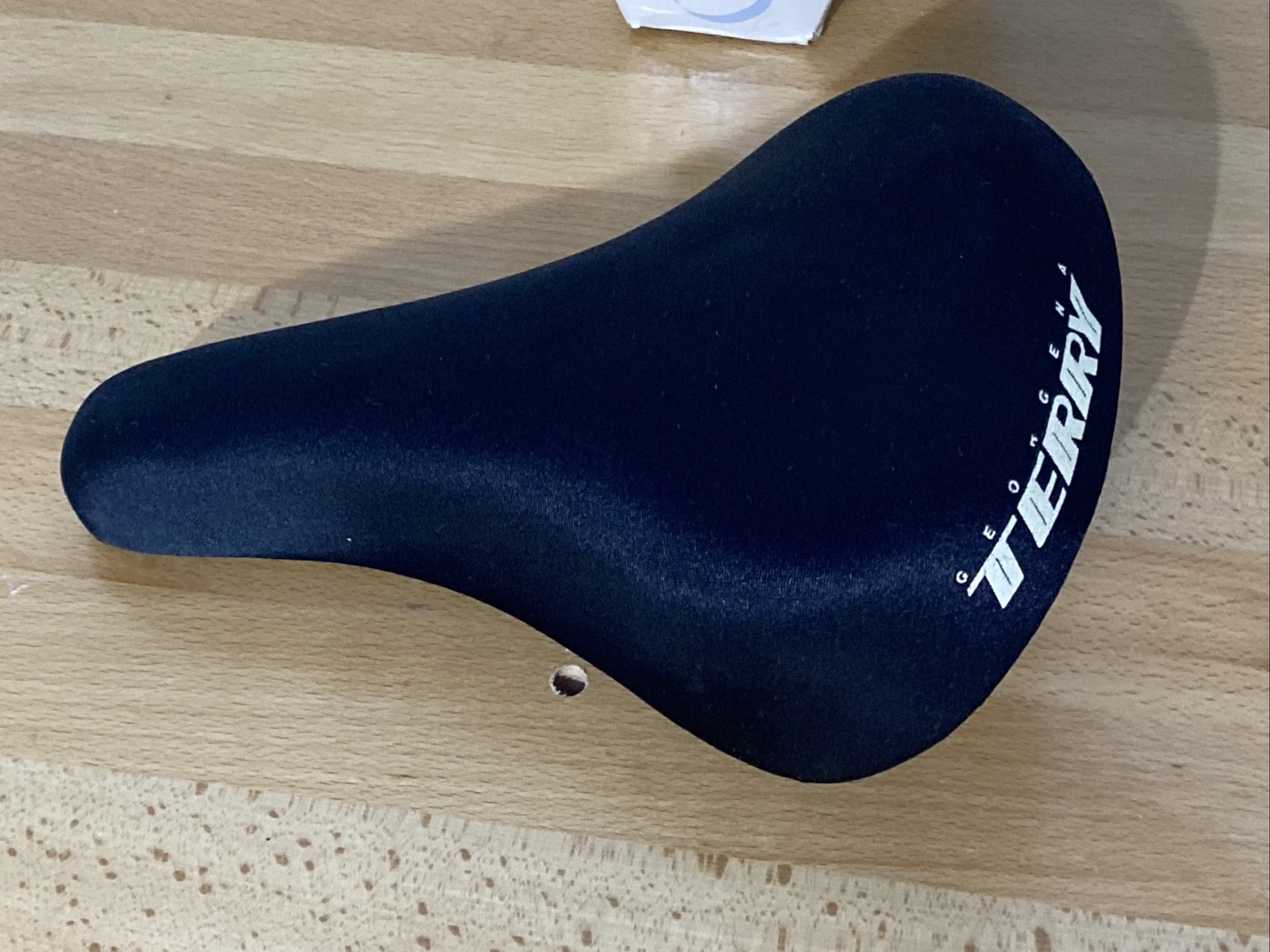 Terry Precision Women’s Sport Touring Bike Saddle Black Vintage NOS Taiwan 9.75