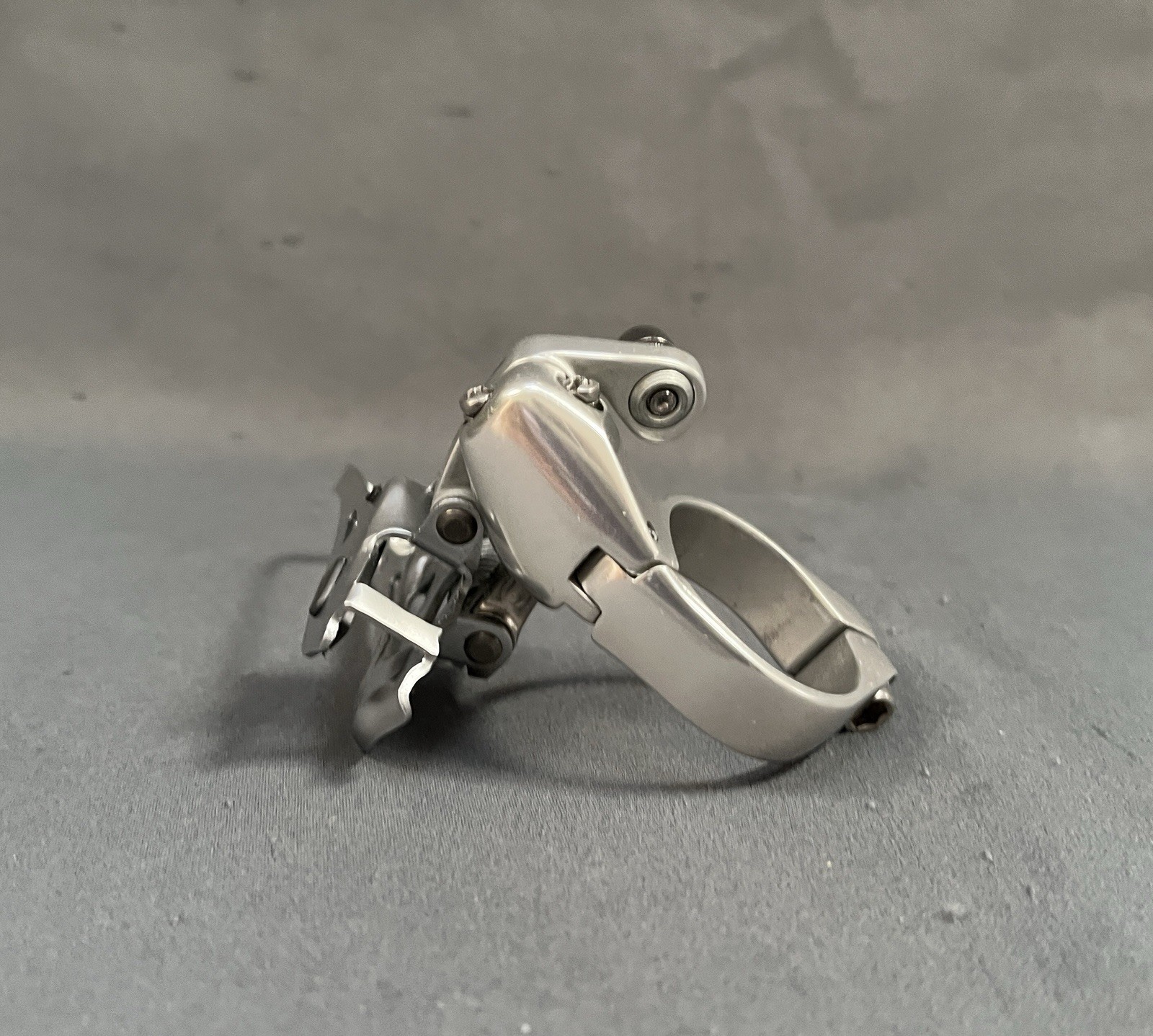 Campagnolo Veloce Front Derailleur 35mm Clamp 2×10-Speed Bottom Pull Road Bike
