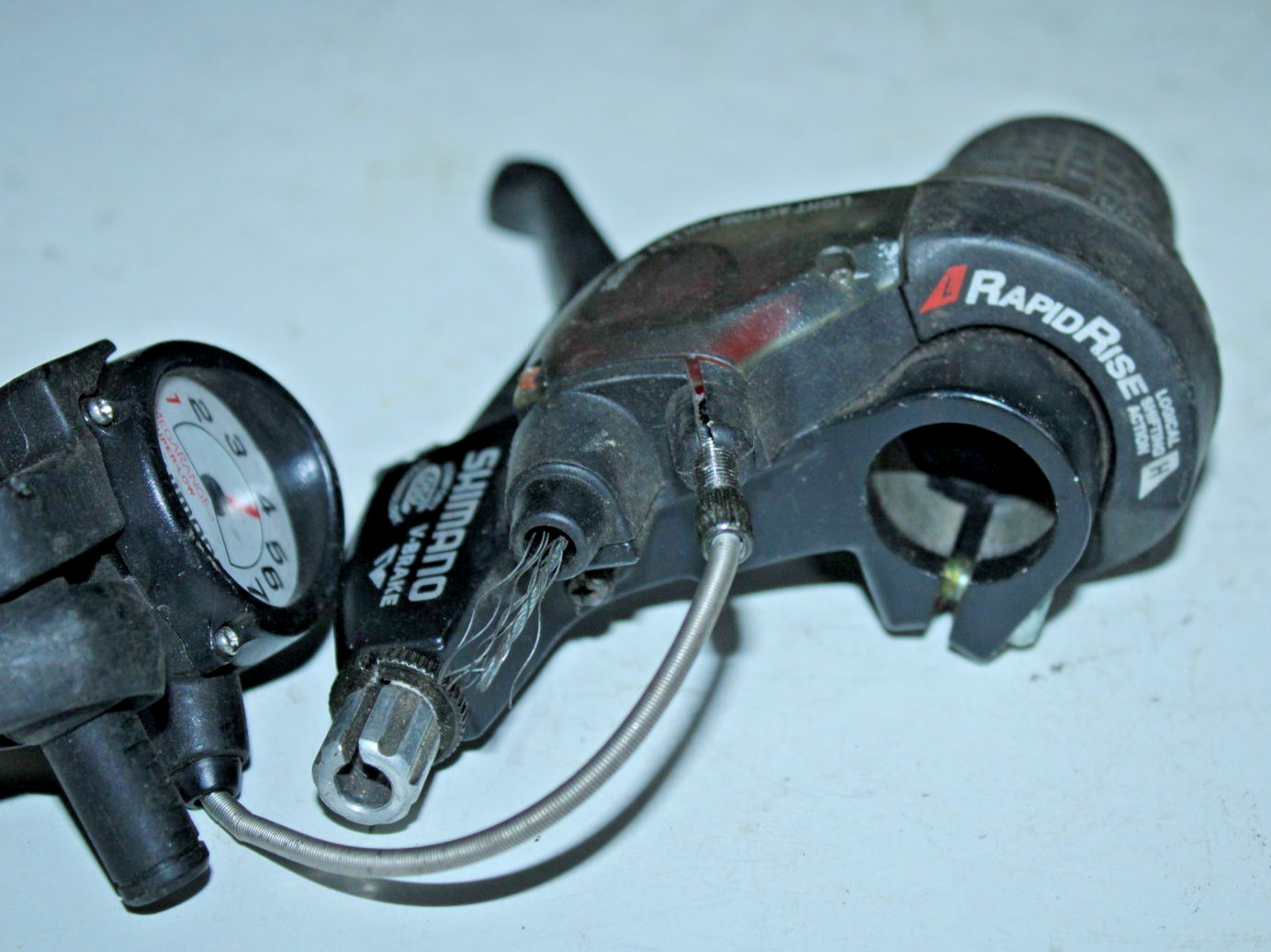 Shimano C050 Grip Shifter Brake Black Right Hand RH 3 SPD 22mm SB-C051-7 ID-C050