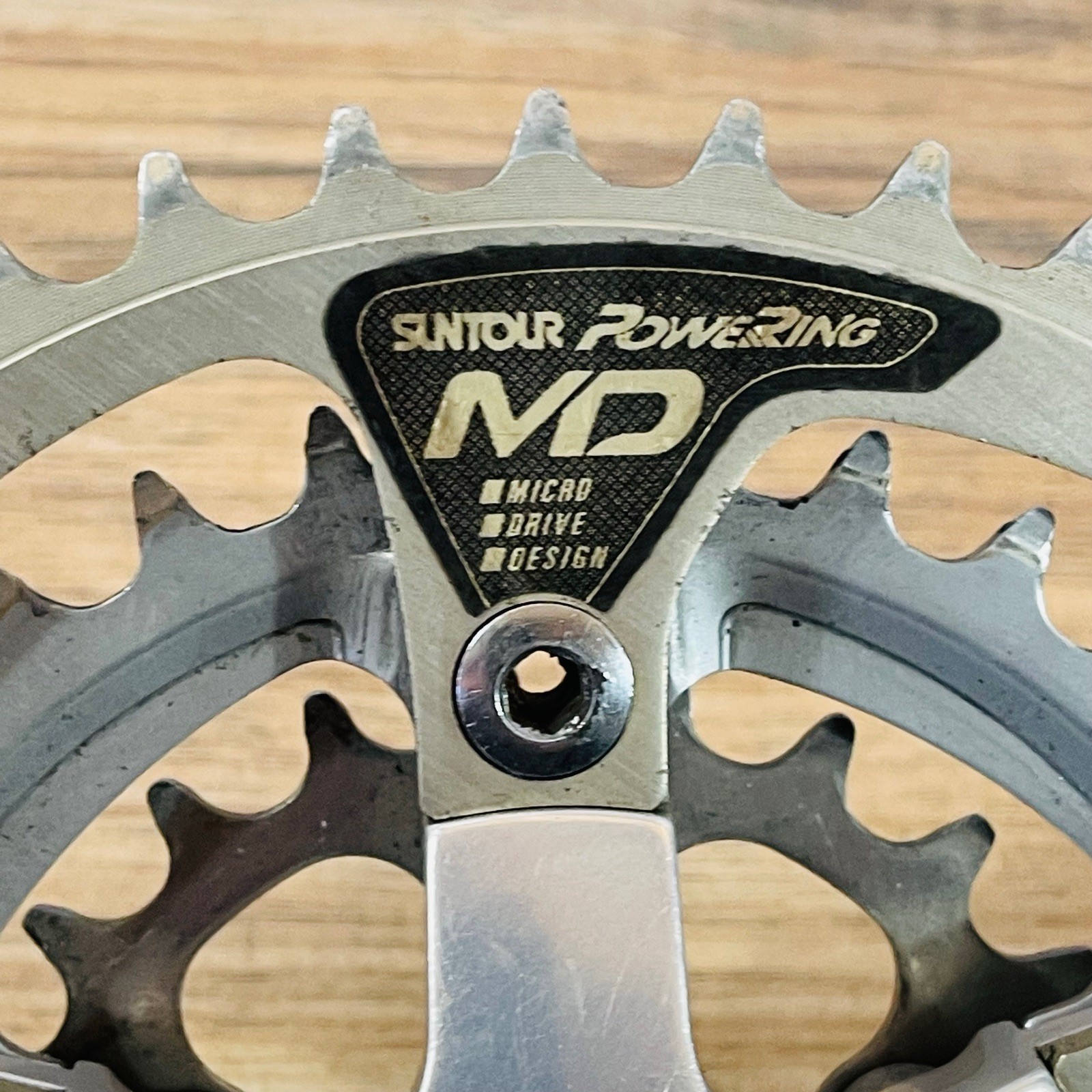 Suntour XC Pro MD Square Taper Crankset Grease Guard 175 Triple