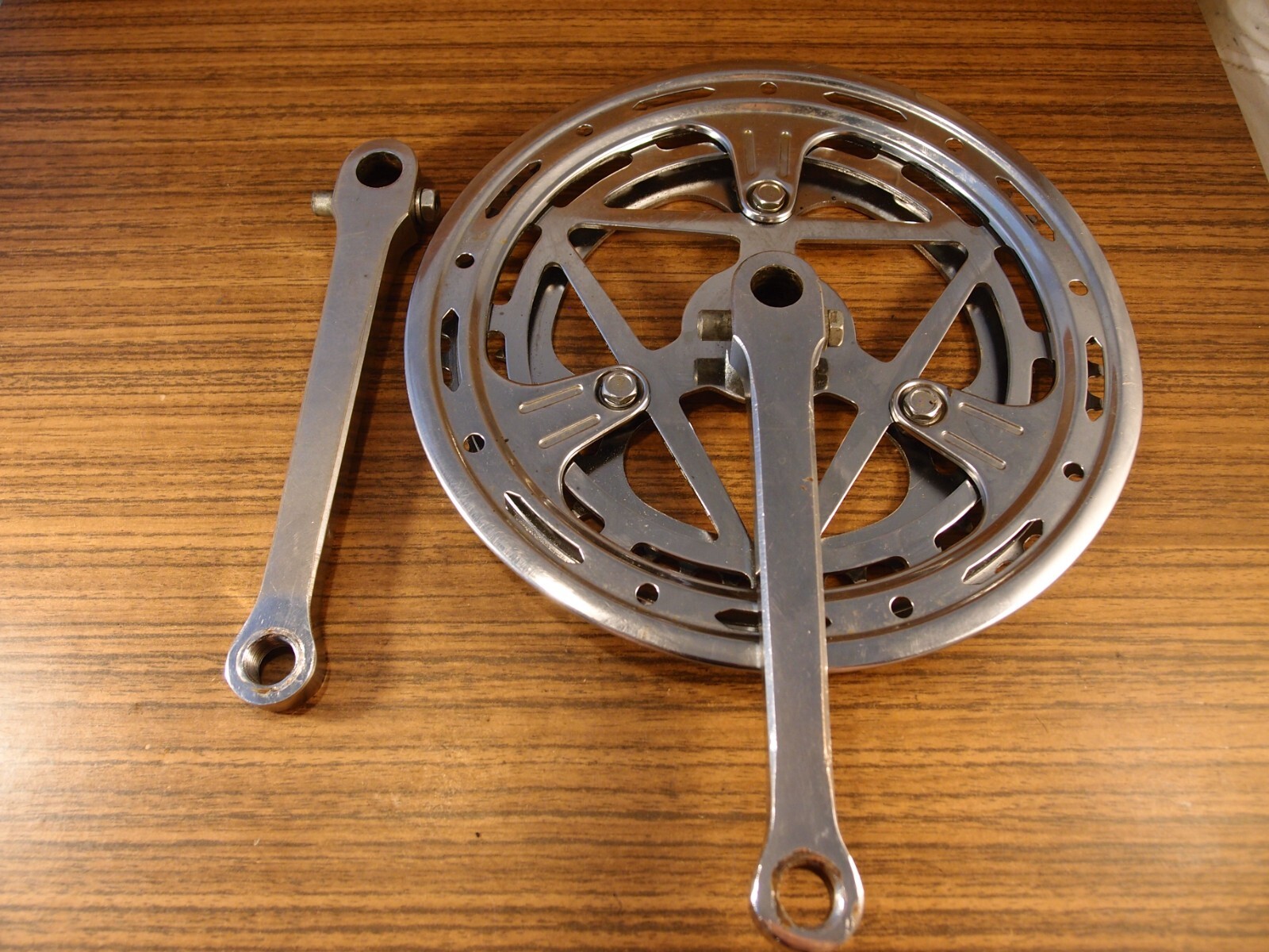 1980’s steel touring double crankset made in France 32/52 T 171 mm