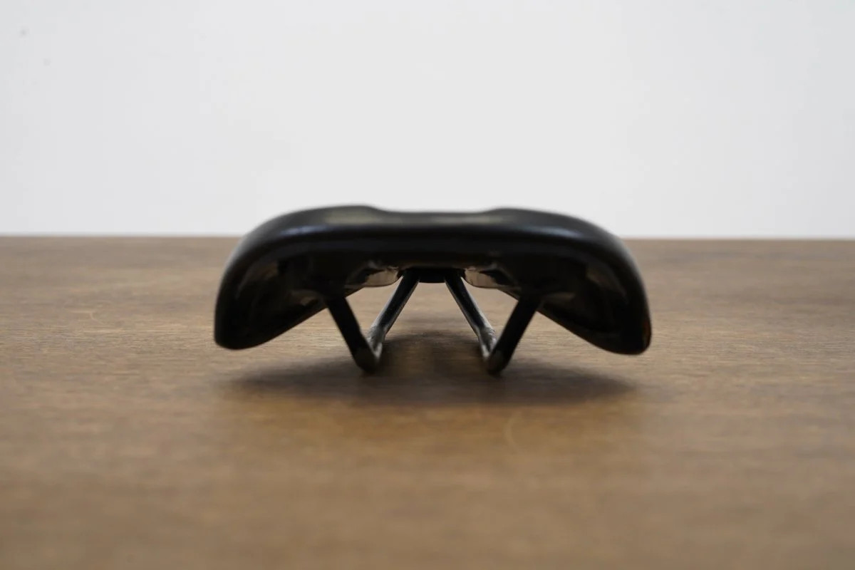 143mm Specialized Phenom Comp Cr-Mo Rail Road Saddle 238g