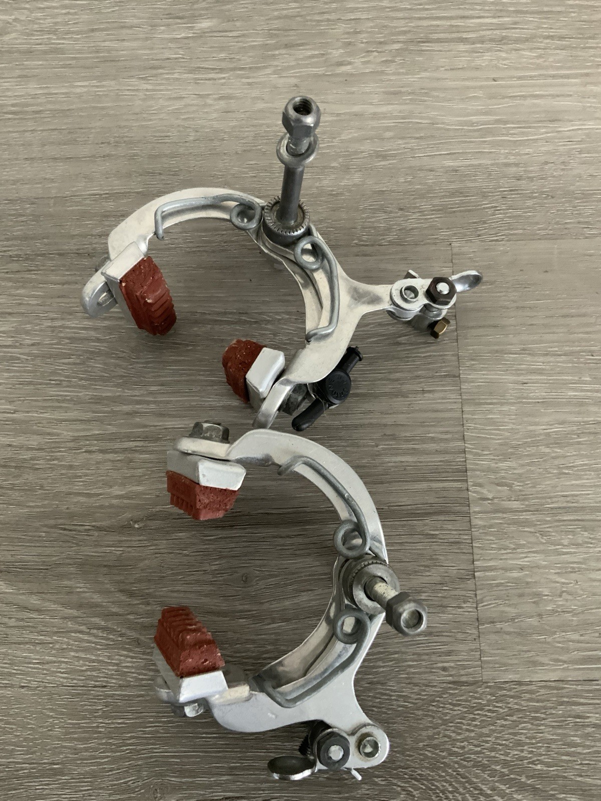 UNIVERSAL BRAKE CALIPERS 42-52 MM REACH NUT MOUNTS