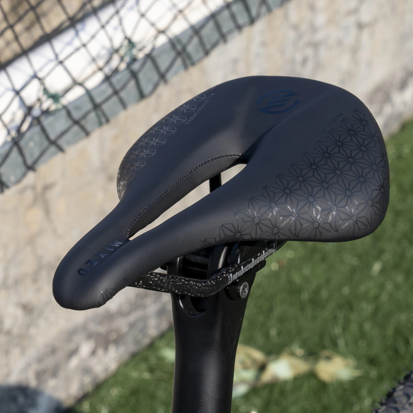 MIXED 6D Cycling Carbon Saddles 155mm Road Mountain Bicycle Seats Pack Light Sad