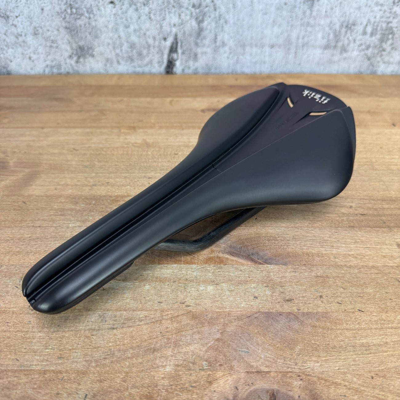 Low Mile! Fizik Antares R1 Versus Evo 139mm 7x9mm Carbon Rails Bike Saddle 172g