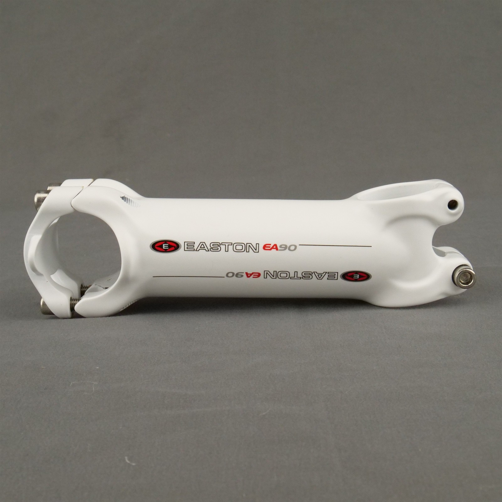 Easton EA90 Stem 120mm 10° 31.8 1-1/.8″ Aluminum White Threadless 140g