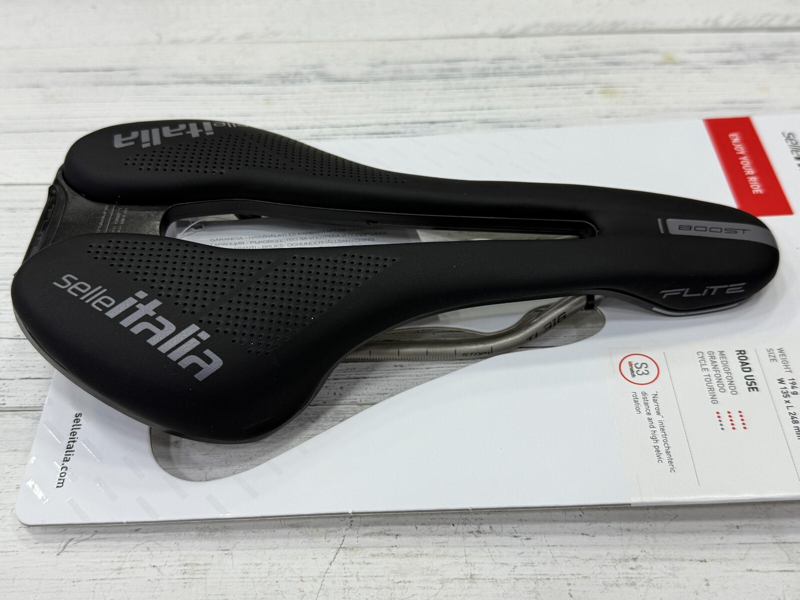 Selle Italia Flite Boost Superflow Ti316 Rail Saddle Black S3 (135X248mm)