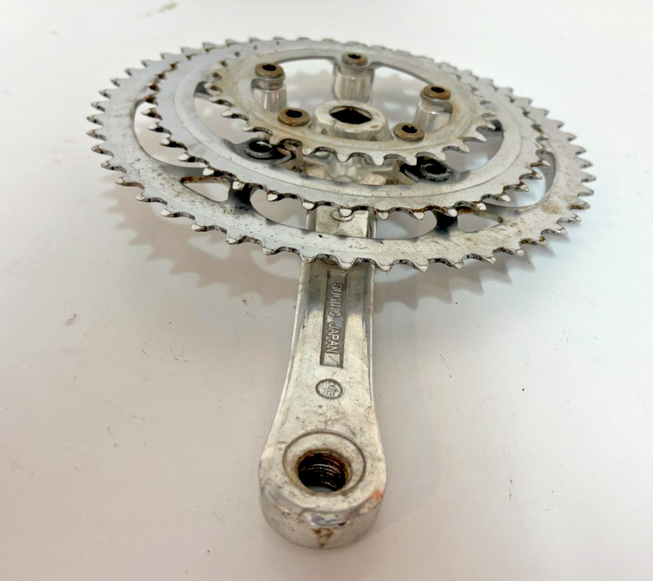 Vintage Sugino 175mm 50/40/28 Silver Aluminum/Steel Touring Triple Crankset Caps