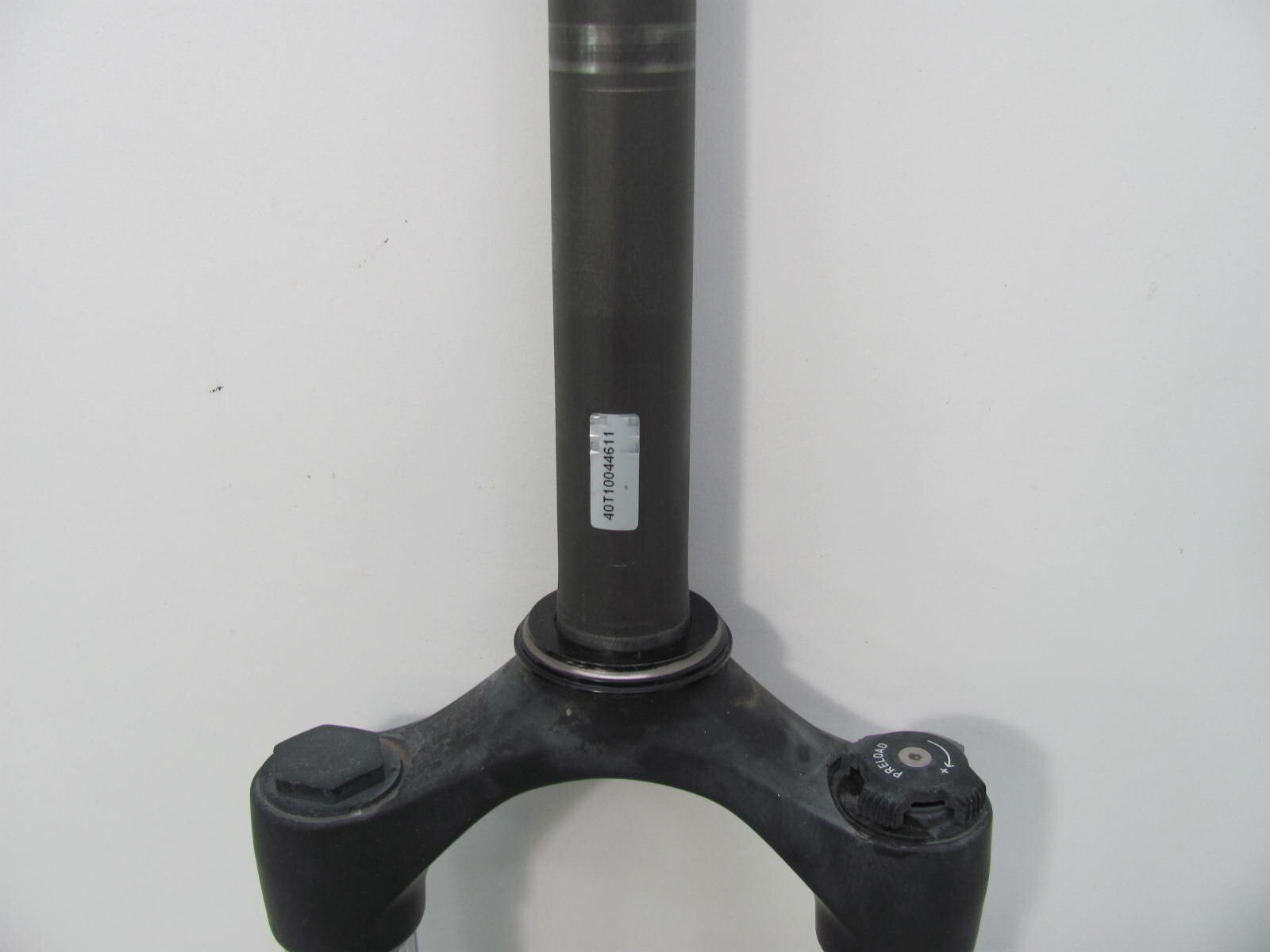 FUJI BELLE 2.0 A6 ALUMINUM 2012 MOUNTAIN BIKE PARTS ROCKSHOX RECON SILVER FORKS