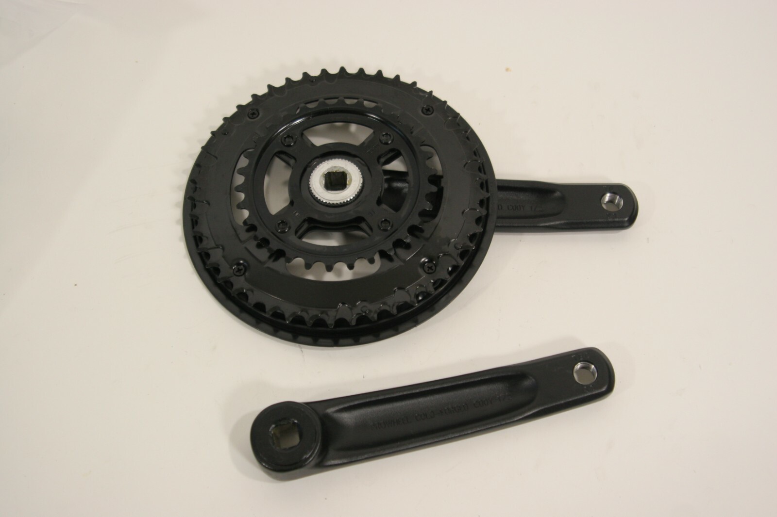Fuji Crankset w/Chain Guide 170mm alloy 6/7/8 spd 2 x 46/30t Black FBC13