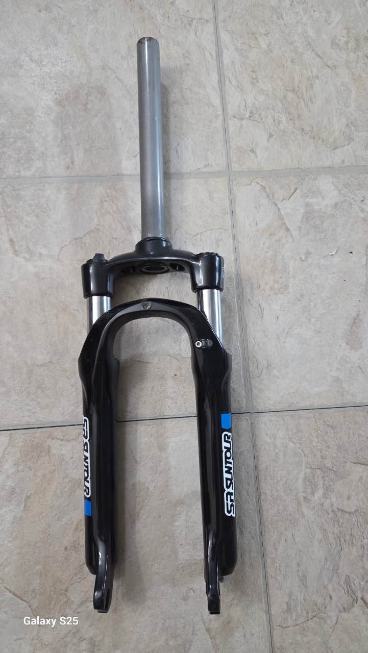 SR SUNTOUR XCT JR-L 20 Suspension Fork 20″ 1-1/8″ Threadless Steerer 63mm Travel