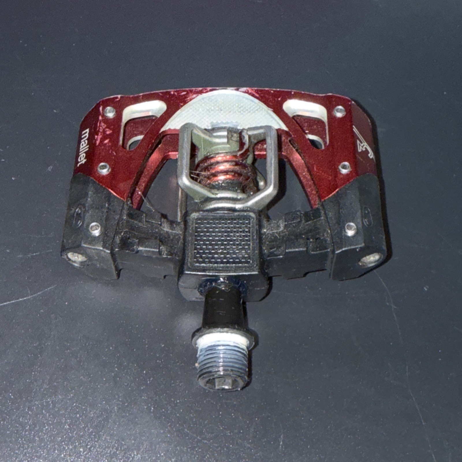 Crankbrothers Mallet-3 9/16 in Clipless Pedal – Black/Red