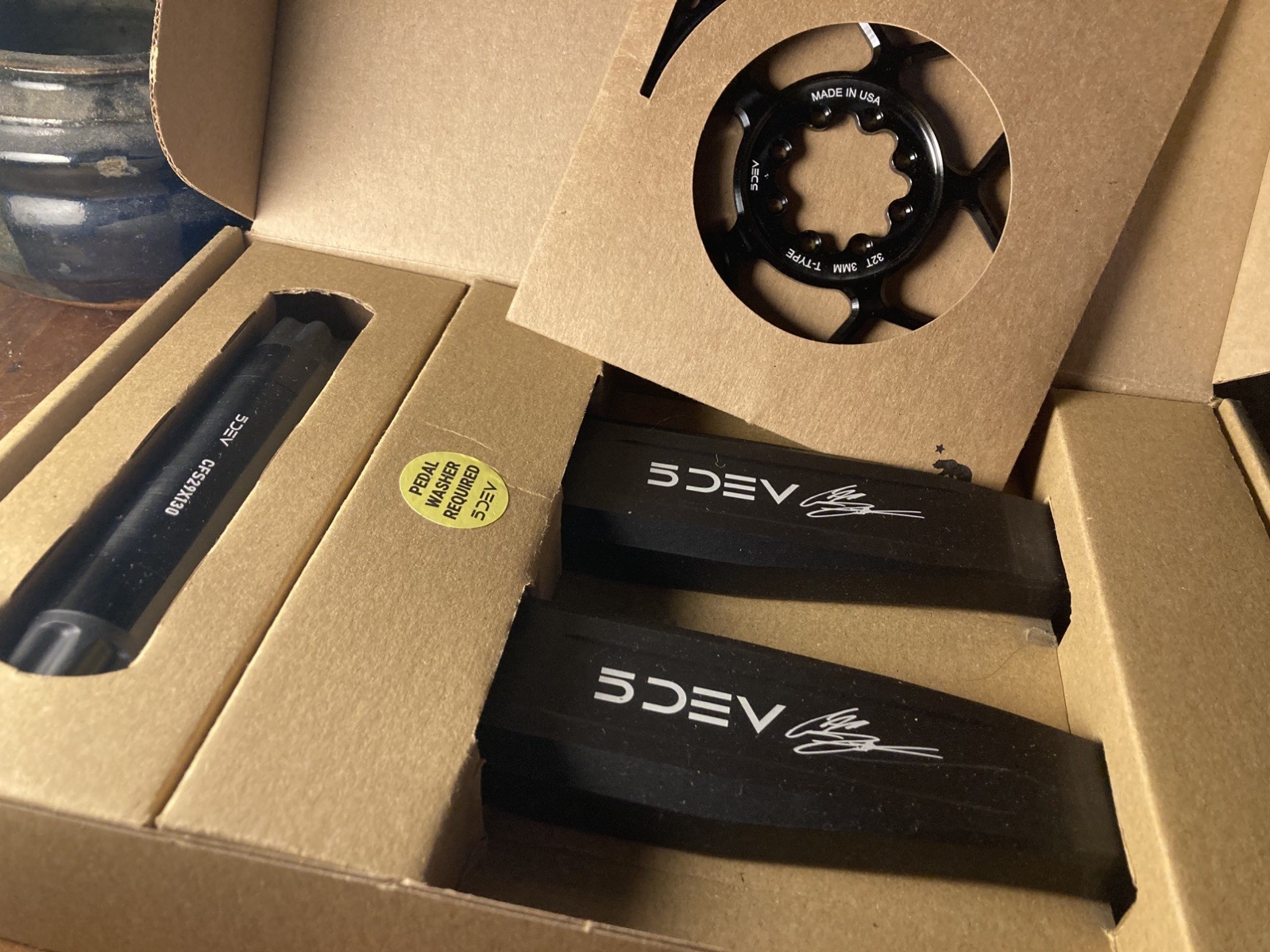 5Dev DH/Freeride Cranks 155mm Aluminum DUB Spindle Black with 32T Chainring (New