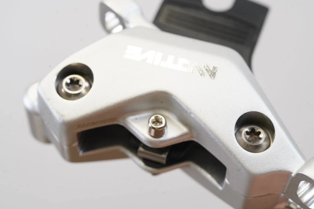 NEW SRAM Motive Ultimate Disc Brake Calipers Levers MTB