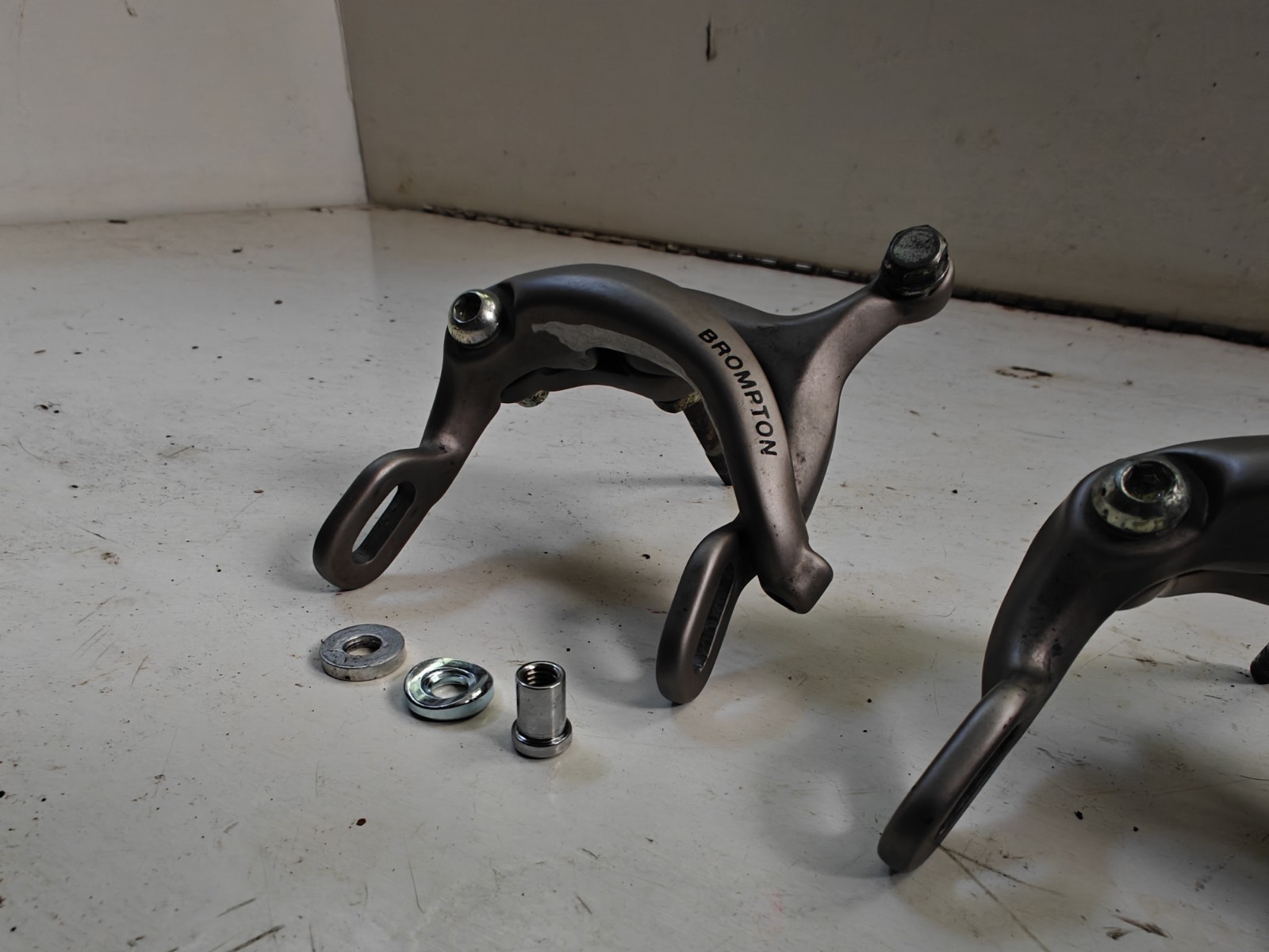 Brompton genuine caliper brake set pair gray front rear dual pivot OEM